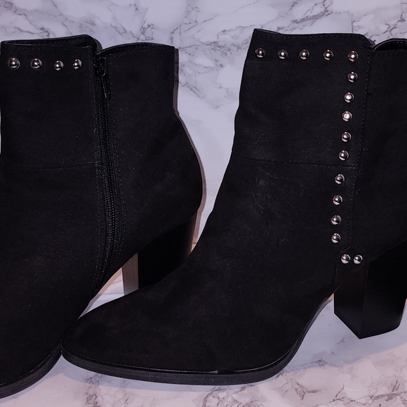 Qupid Black Suede Bootie Sz 10 - Picture 4 of 5